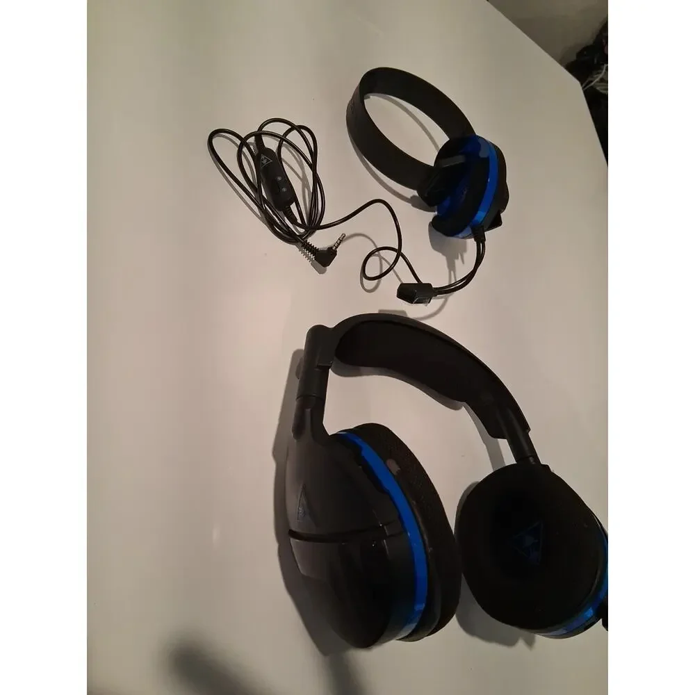 Lot of 2 Turtle Beach Gaming Headsets: Stealth 600 (NO USB DONGLE) & Recon Chat